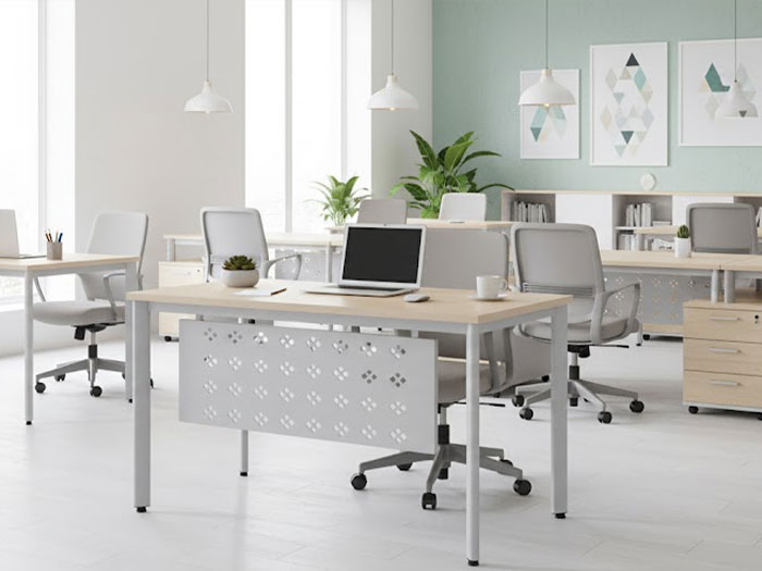 Bàn làm việc chân sắt 1m2