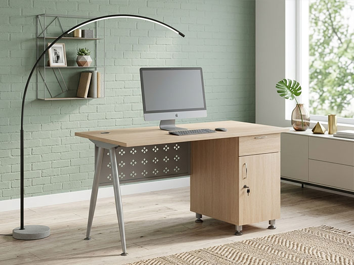 Bàn làm việc chân sắt có hộc tủ