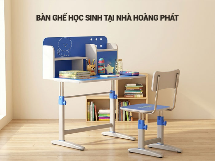 bàn ghế học sinh tại nhà Hoàng Phát