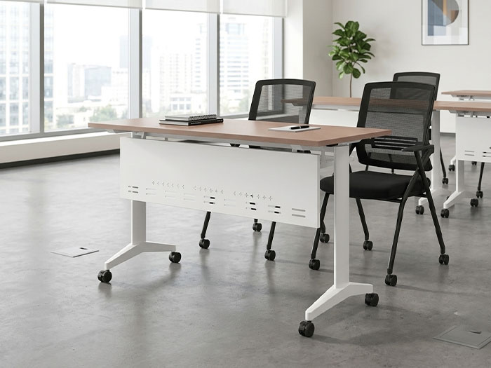 bàn hội trường chân sắt Hoàng Phát