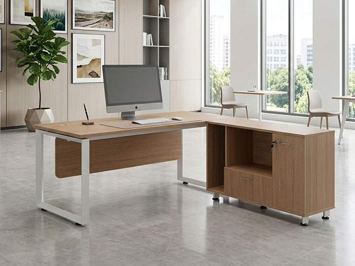 Bàn làm việc giám đốc đơn giản